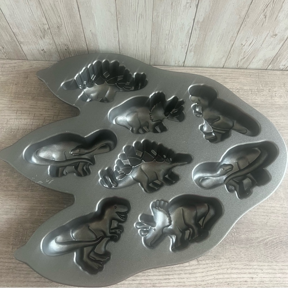 Nordic Ware Dinosaur Cakelet Pan - Gray - Picture 3 of 5